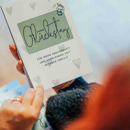 Detailansicht Block Unser Glückstag mit Platz für tägliche Dankbarkeit und schöne Familienmomente