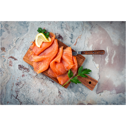 Lachsforellefilet kalt geräuchert und geschnitten